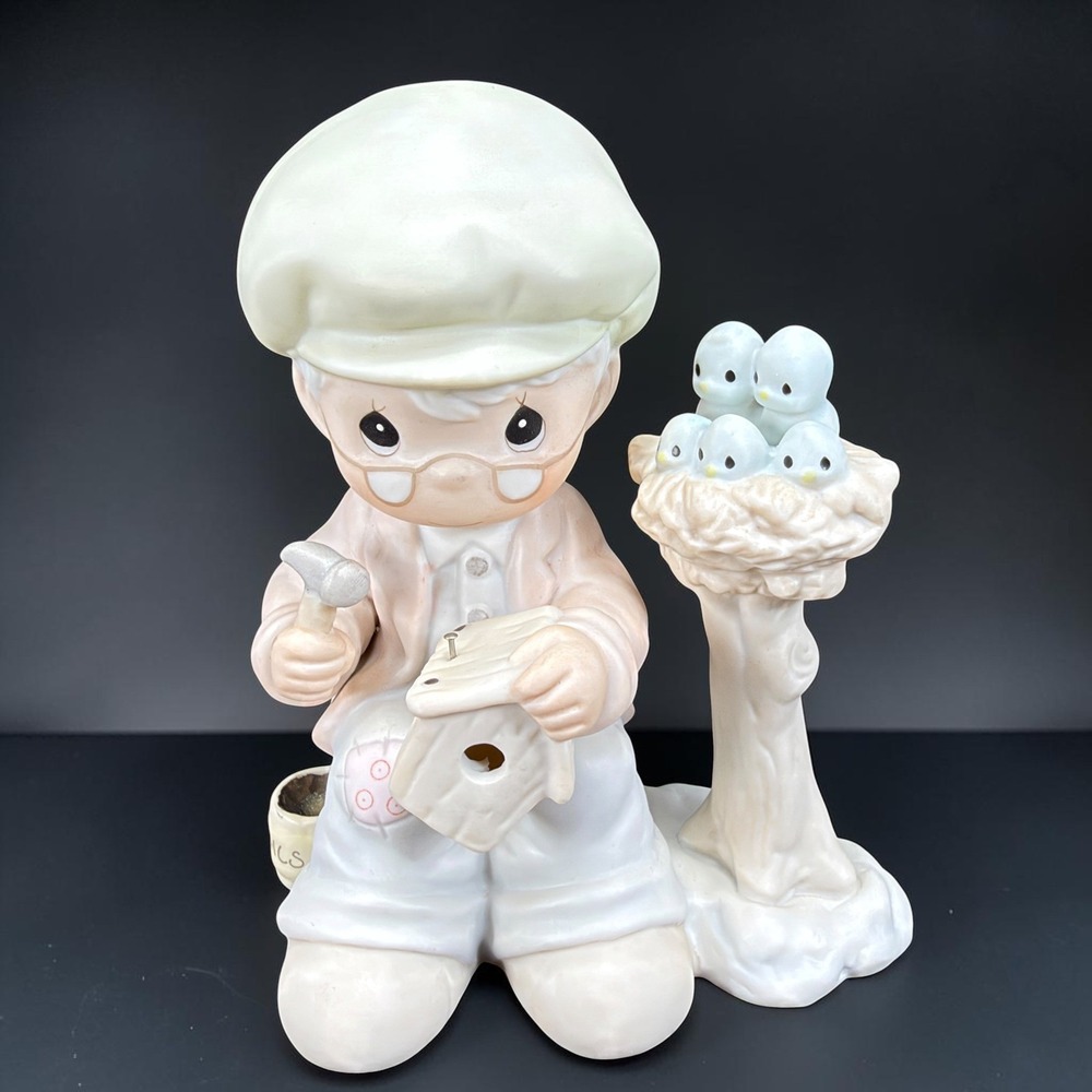 Precious Moments Only Love Can Make A Home Figurine PM921 1991 Special Edition